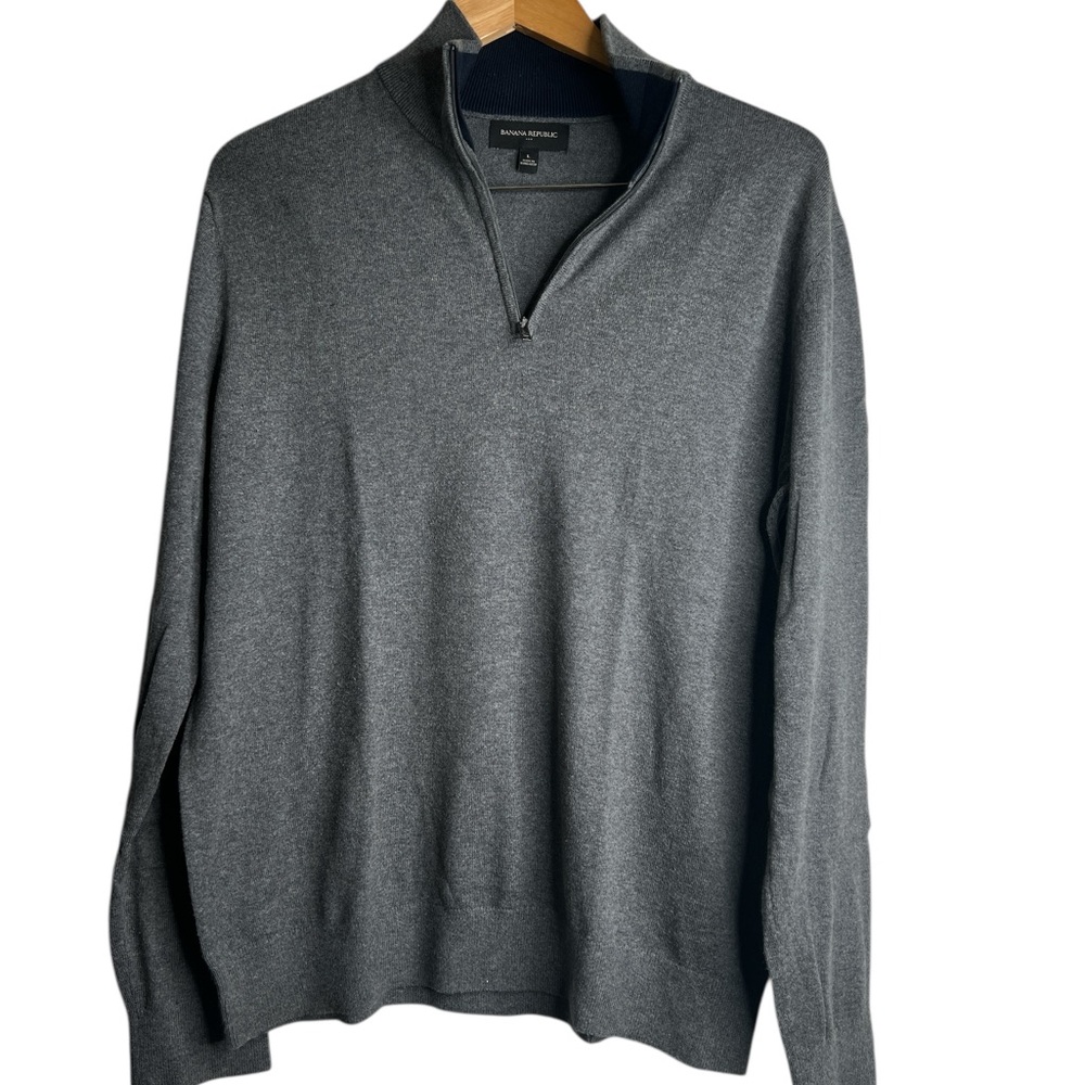 Banana Republic Men’s Charcoal Zip-Up Sweater